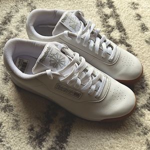 Size 10 Reebok classics